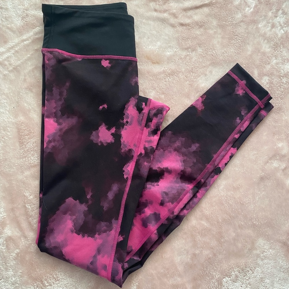 Lululemon tye dye leggings 6 NWOT